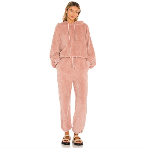 Revolve LPA Carter Jogger Pant in Pink Sherpa - Picture 4 of 7